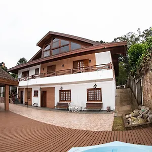 Villa De Lorenzo Guest House Campos do Jordão